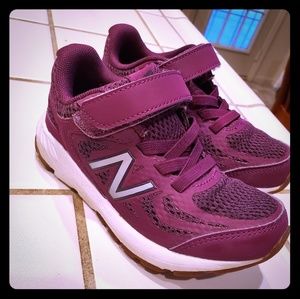 New Balance 11c girls shoes